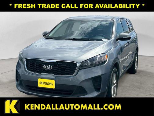 Everlasting Silver 2020 Kia Sorento LX