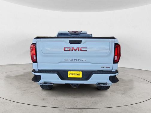 Summit White 2021 GMC Sierra 1500 AT4