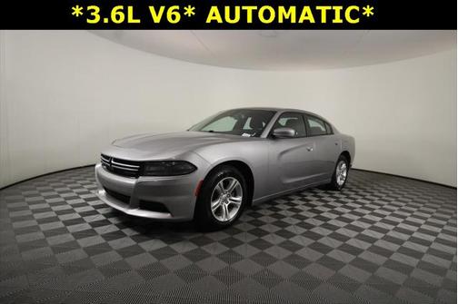 2016 Dodge Charger SE