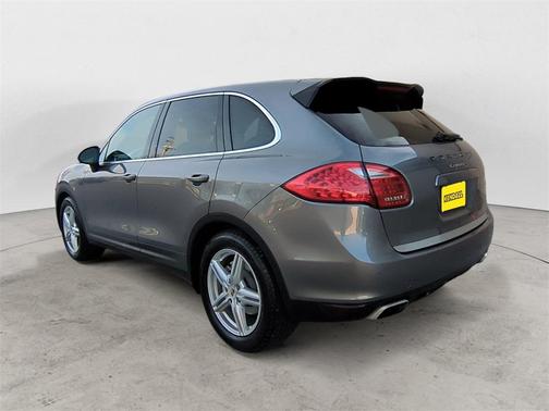 2011 Porsche Cayenne Cayenne