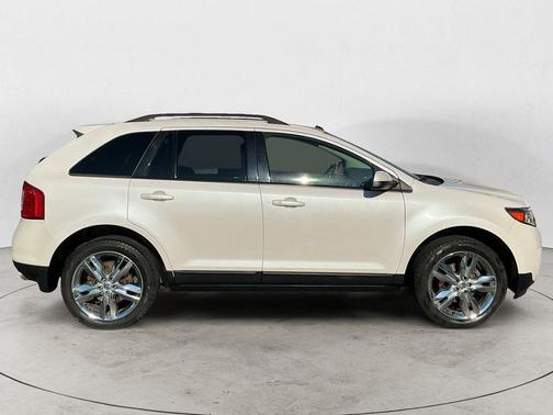 White Platinum Clearcoat Metallic 2012 Ford Edge SEL