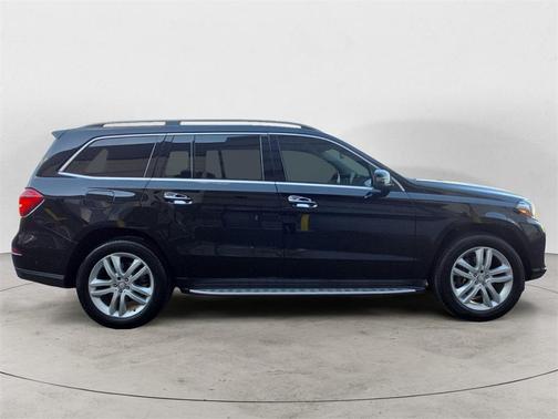 2017 Mercedes-Benz GLS 450 4MATIC