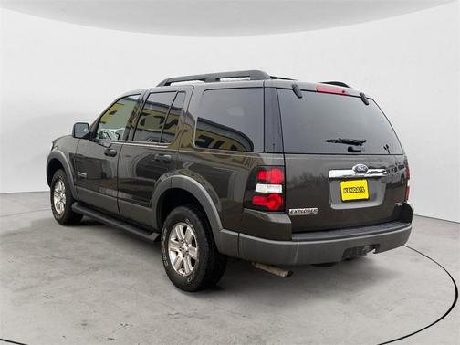 2006 Ford Explorer XLT