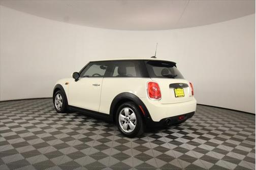 2016 MINI Hardtop Cooper