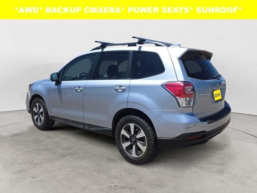 Ice Silver Metallic 2018 Subaru Forester 2.5i Premium