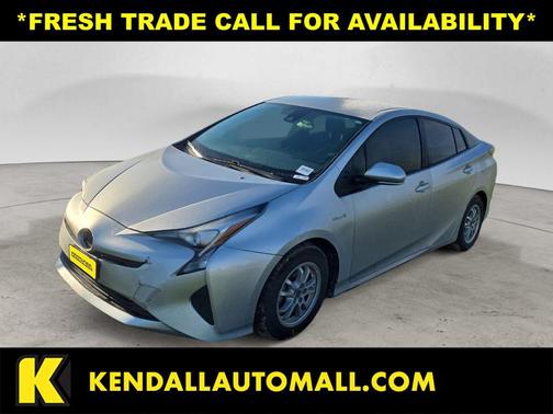 Classic Silver 2017 Toyota Prius Two