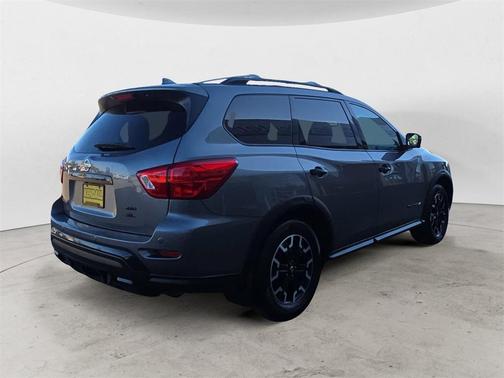 2020 Nissan Pathfinder SL 4WD