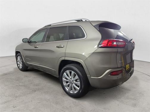 2017 Jeep Cherokee Overland