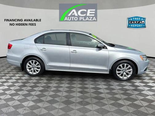 2012 Volkswagen Jetta SE