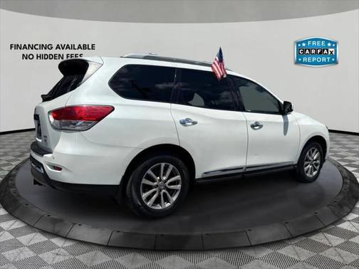 2015 Nissan Pathfinder SL