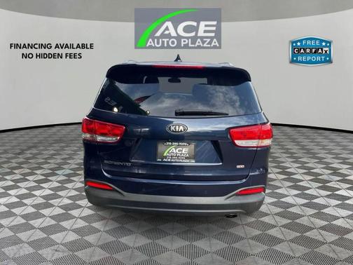 Blue 2016 Kia Sorento LX