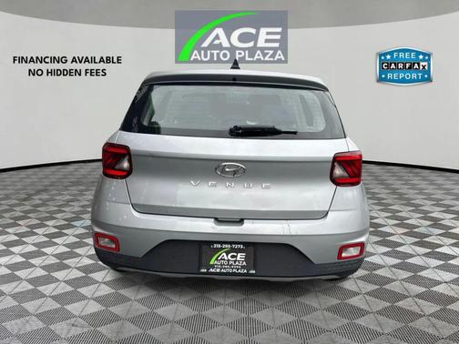 2021 Hyundai VENUE SE