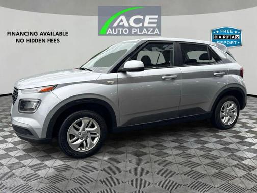 2021 Hyundai VENUE SE