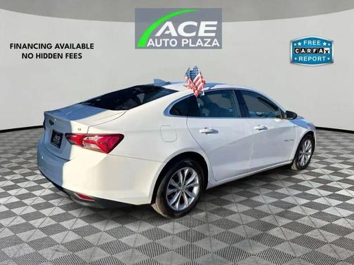 2022 Chevrolet Malibu FWD LT