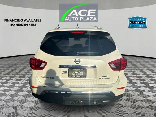 2017 Nissan Pathfinder Platinum