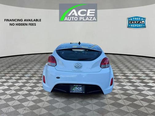 2016 Hyundai Veloster Base