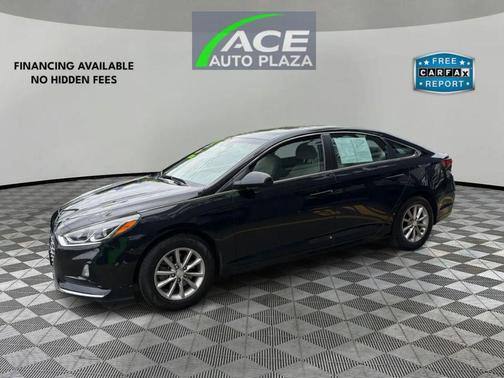 Black 2018 Hyundai SONATA SE