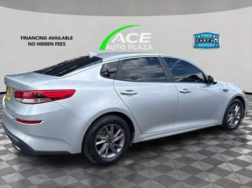 2020 Kia Optima LX