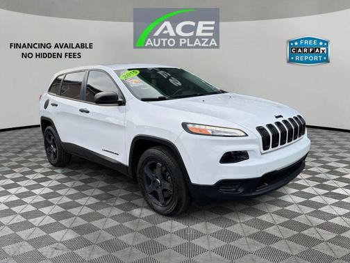 White 2015 Jeep Cherokee Sport