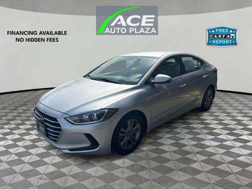 Silver 2017 Hyundai ELANTRA SE