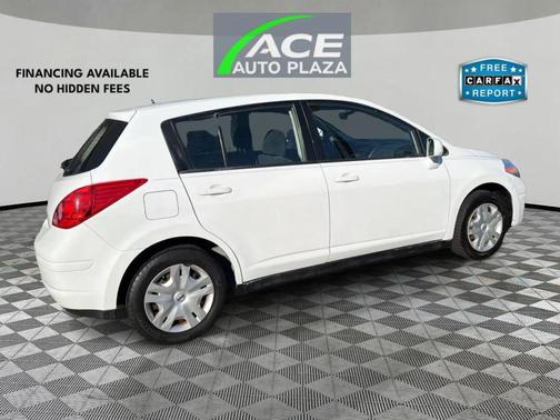 2012 Nissan Versa 1.8 S