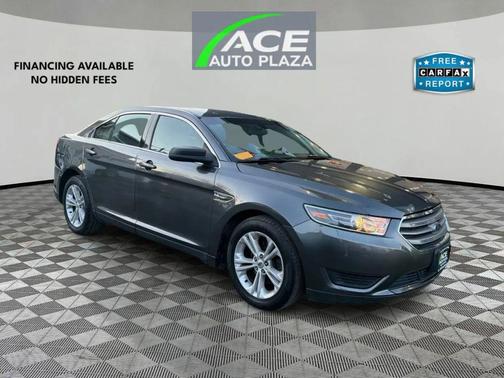 2018 Ford Taurus SE