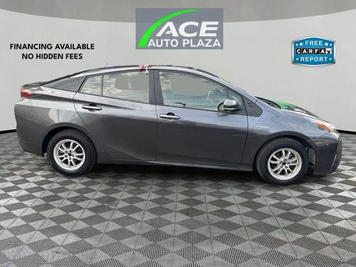 2016 Toyota Prius Two