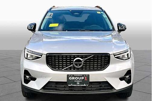 2023 Volvo XC40 Plus