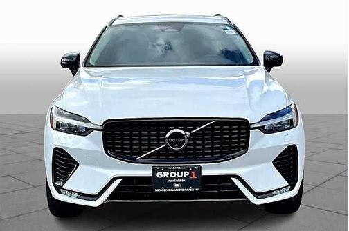 2023 Volvo XC60 Plus