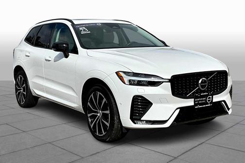 2023 Volvo XC60 B5 AWD Plus Dark