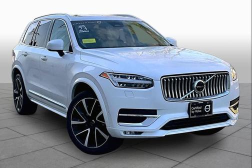Crystal White 2023 Volvo XC90 Plus