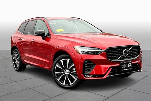 2023 Volvo XC60 B5 AWD Plus Dark