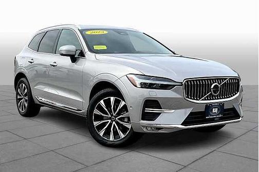 2023 Volvo XC60 Plus