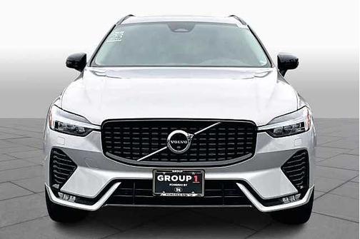 2023 Volvo XC60 Plus