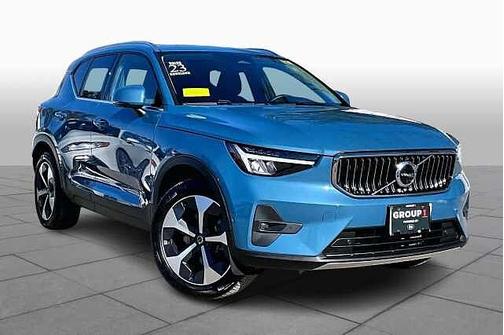2023 Volvo XC40 Plus