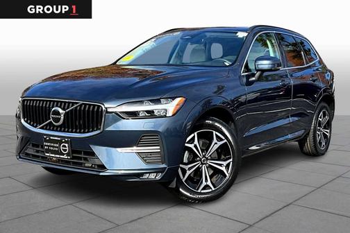 2022 Volvo XC60 B5 AWD Momentum