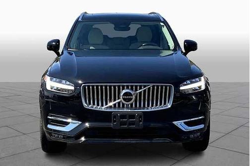 2023 Volvo XC90 Plus