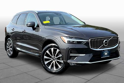2023 Volvo XC60 B5 AWD Plus Bright