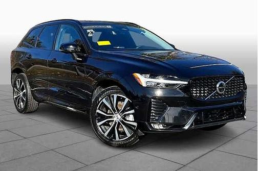 2023 Volvo XC60 Plus