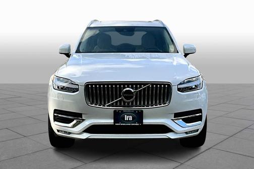 2022 Volvo XC90 T6 AWD Inscription 6 Seater