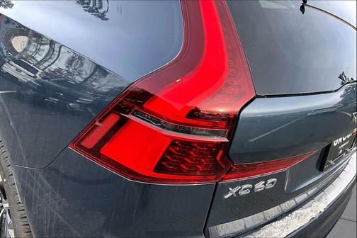 DENIM BLUE 2026 Volvo XC60 B5 Ultra