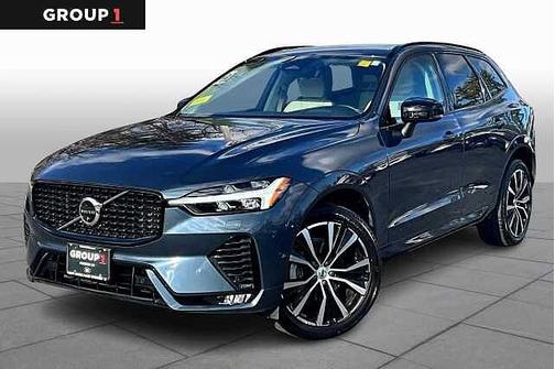 2023 Volvo XC60 Plus