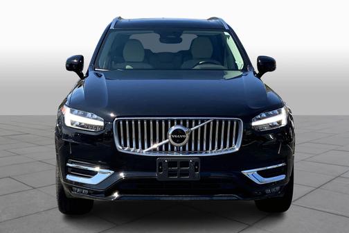 2023 Volvo XC90 B6 AWD Plus 7-Seater