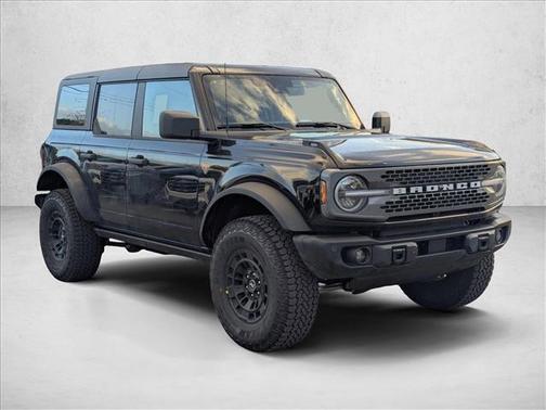 Shadow Black 2026 Ford Bronco Badlands