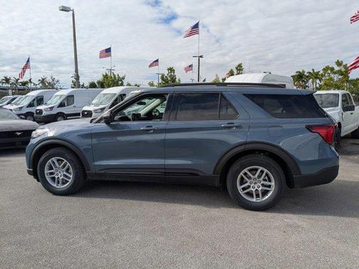 2026 Ford Explorer Active (200A)