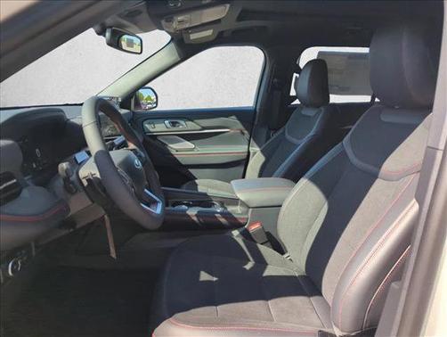 Star White Metallic Tri-Coat 2026 Ford Explorer ST
