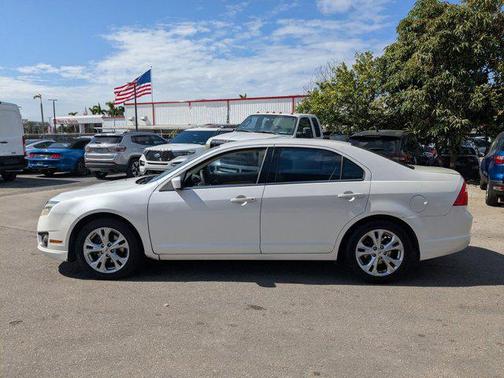 2012 Ford Fusion SE