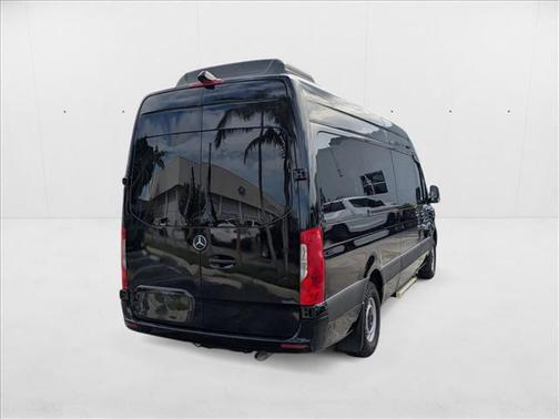 2021 Mercedes-Benz Sprinter 2500 High Roof