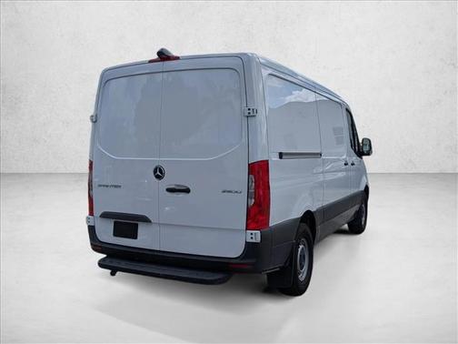 2025 Mercedes-Benz Sprinter 2500 Standard Roof