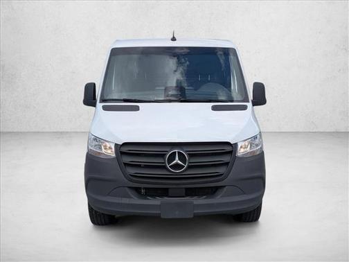 2025 Mercedes-Benz Sprinter 2500 Standard Roof